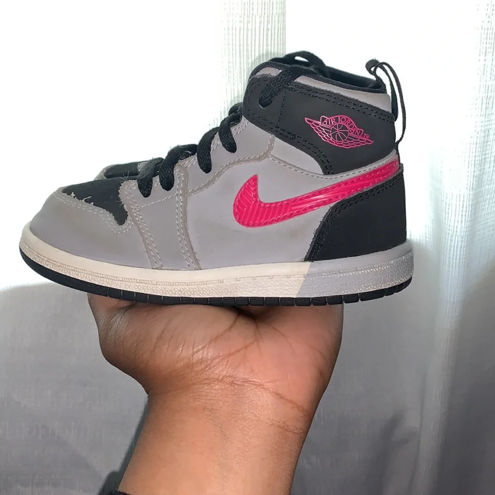 Kid's Air Jordan 1 Retro Deadly Pink' Used Sz 8c - Picture 1 of 5